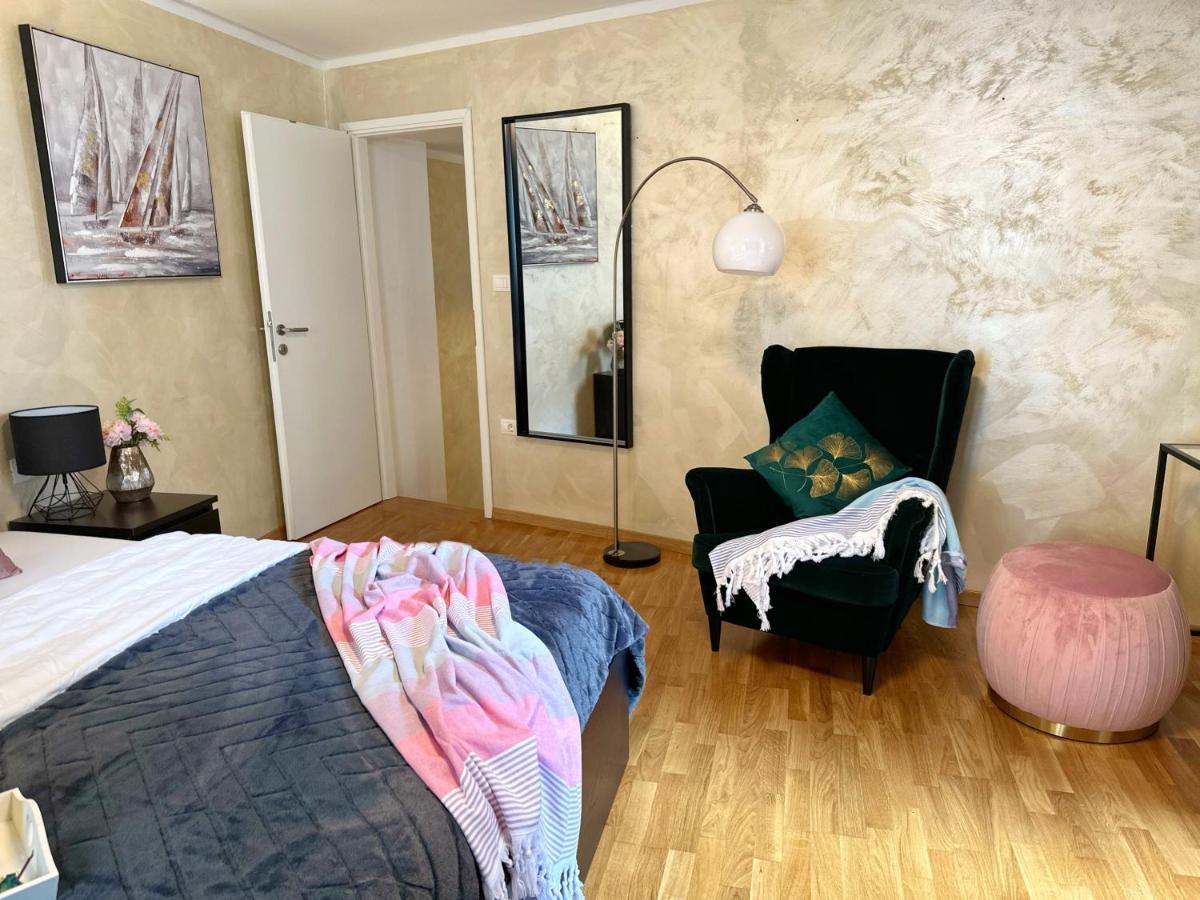 Romeo Apartments Rovigno Rovinj Exterior foto