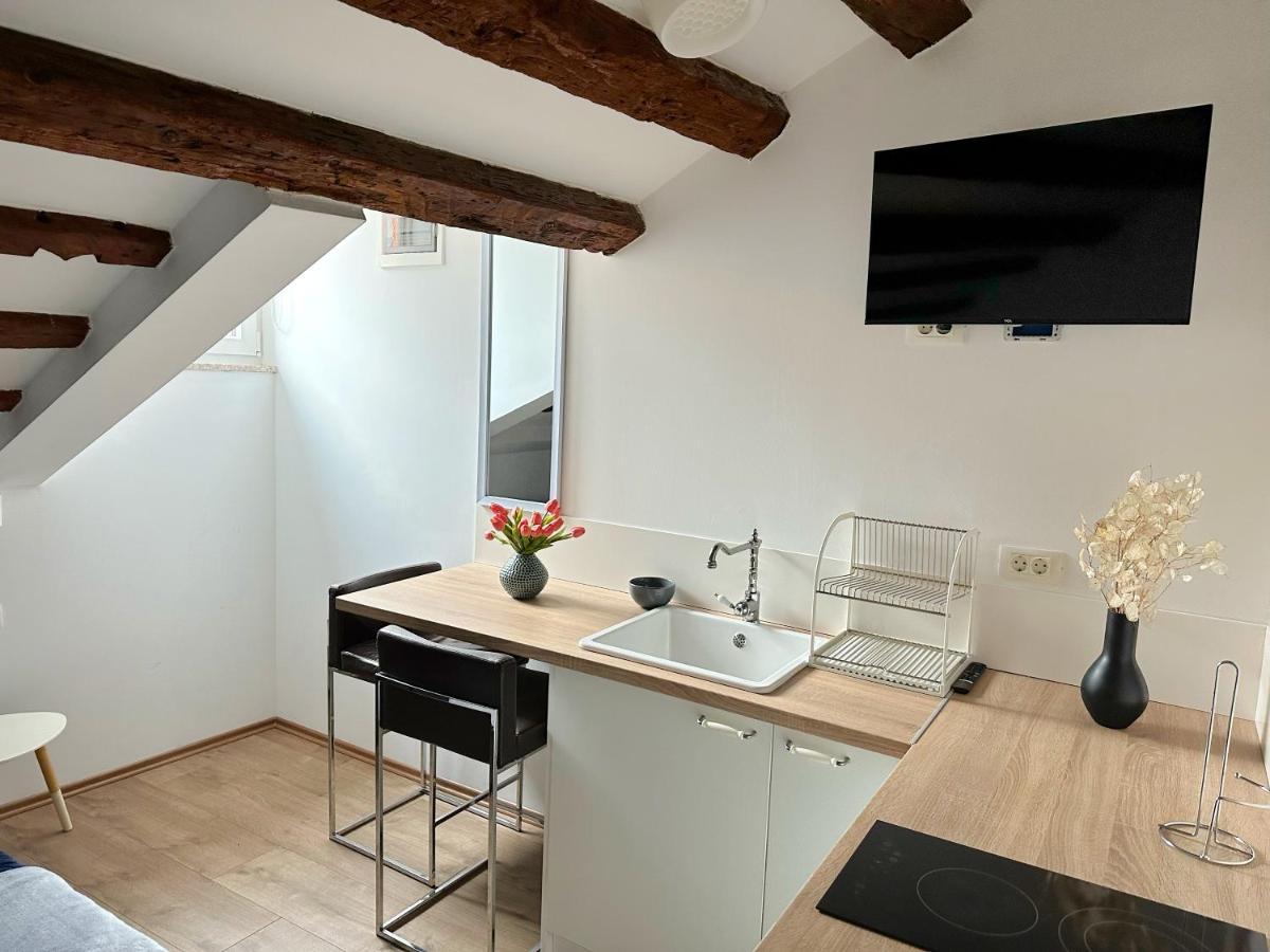 Romeo Apartments Rovigno Rovinj Exterior foto